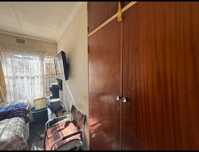 7 BEDROOM HOUSE FOR SALE IN VANDERBIJLPARK CE 5